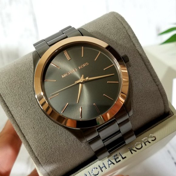 NWT MICHAEL KORS Men's Slim Runway Gunmetal Three-Hand Watch MK8576 - Picture 4 of 9